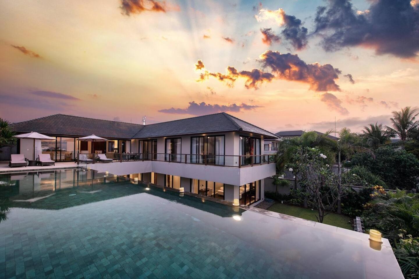 Karang Saujana Hotel Uluwatu Eksteriør billede