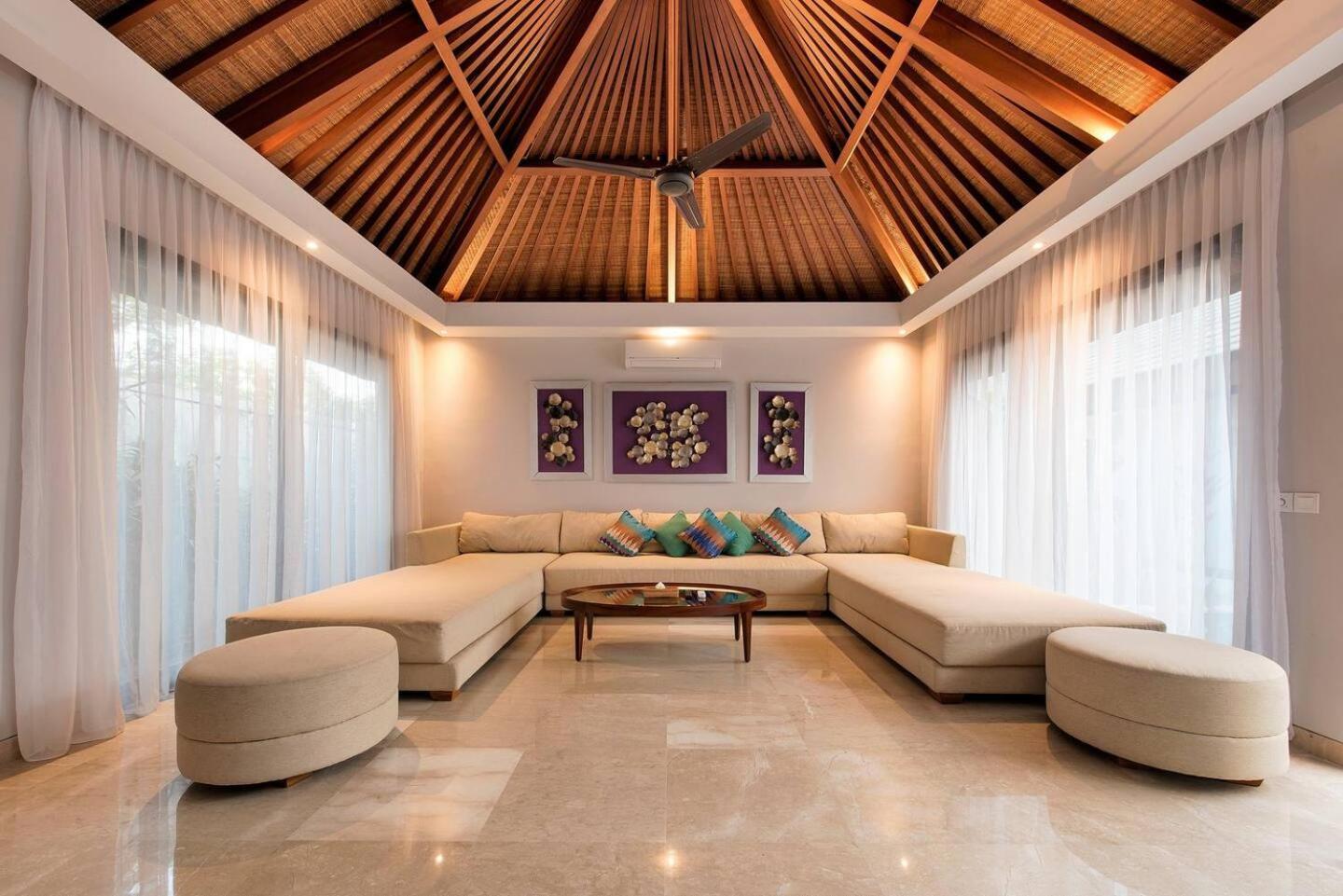 Karang Saujana Hotel Uluwatu Eksteriør billede